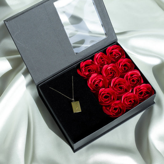 Love Letter Necklace – Dozen Roses Gift Box